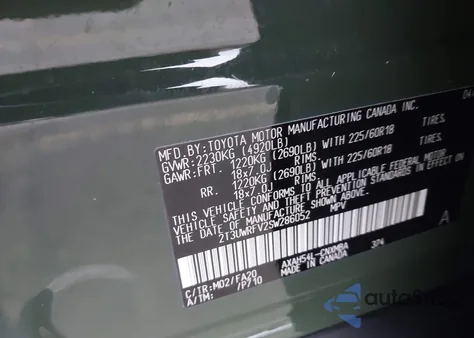 2025 Toyota Rav4 Hybrid Woodland Edition z USA, uszkodzony, nr VIN 2T3UWRFV2SW286052